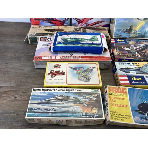 437 - A collection of model kits to include Airfix, Revell, Frog etc.