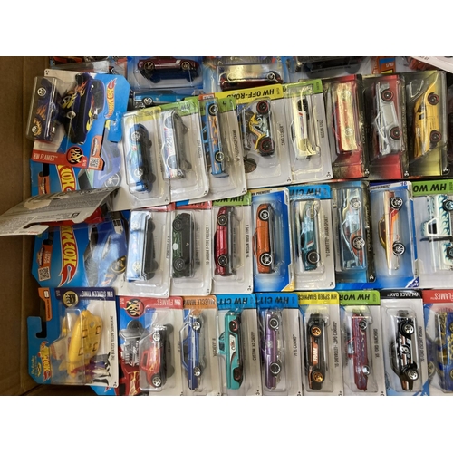 475 - 122 boxed Hot Wheels diecast model vehicles