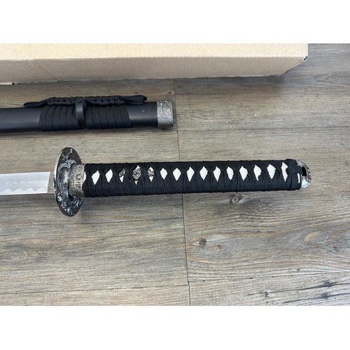 528 - A Japanese ornamental Samurai sword