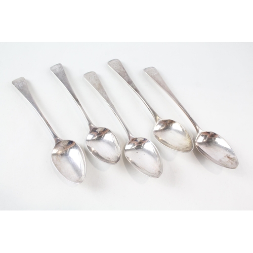 2255 - Five Georgian hallmarked sterling silver teaspoons - approx. gross weight 77g