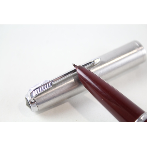 2262 - A vintage Parker 51 burgundy fountain pen