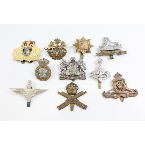 2273 - Ten military cap badges