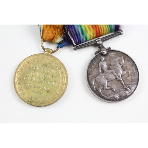 2279 - A WWI British medal pair presented to K.37894 C. Boad Sto.1 R.N.