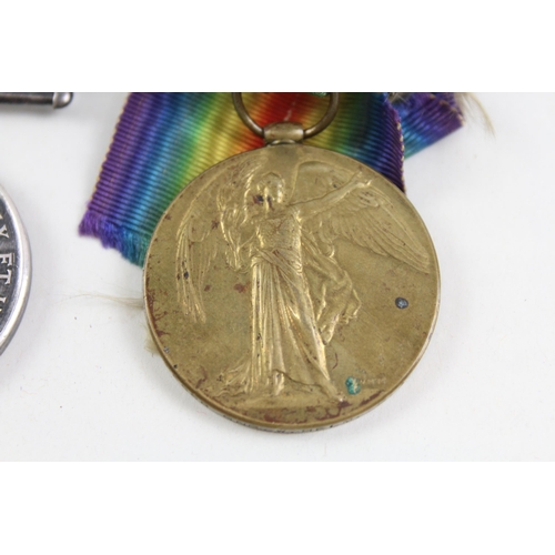 2287 - A WWI British medal pair presented to 155658 Gnr. W. Helm R.A.