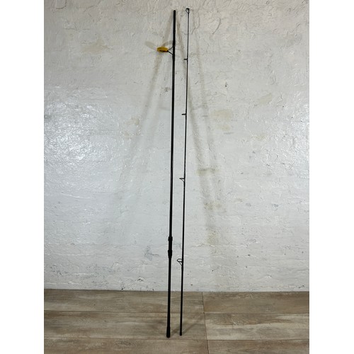 1008 - A Horizon X3 12' fishing rod