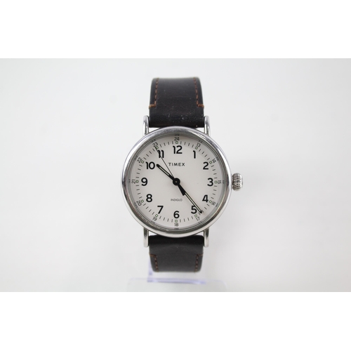 2189 - A Timex Indiglo quartz men's wristwatch