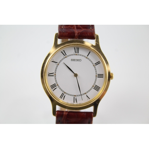 2192 - A Seiko gold tone quartz men's wristwatch