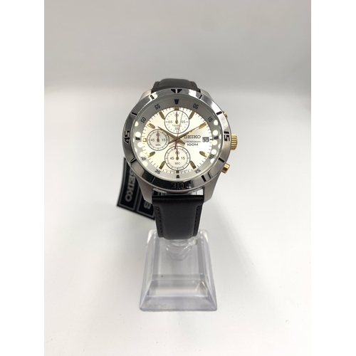 2157 - A boxed Seiko chronograph quartz men's wristwatch - ref. no. 4T57-00A0