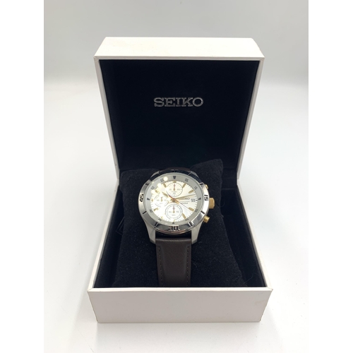 2157 - A boxed Seiko chronograph quartz men's wristwatch - ref. no. 4T57-00A0