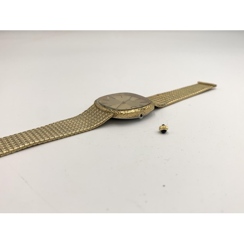 2163 - A vintage Favre-Leuba gold plated men's wristwatch