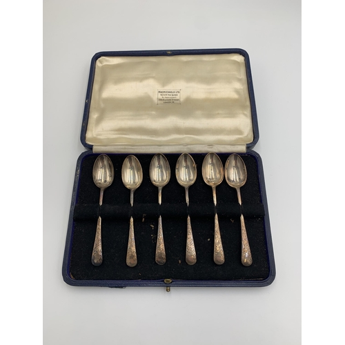 2195 - A cased set of six Edwardian John Round hallmarked Sheffield silver teaspoons, dated 1907 - approx. ... 