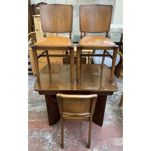 115 - A mid 20th century Art Deco style walnut twin pedestal extending dining table and four chairs - tabl... 