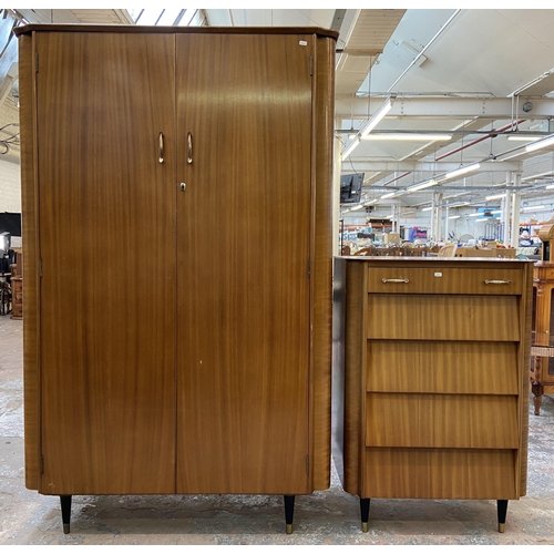 141 - A mid 20th century Homeworthy teak two piece bedroom suite comprising chest of drawers - approx. 106... 