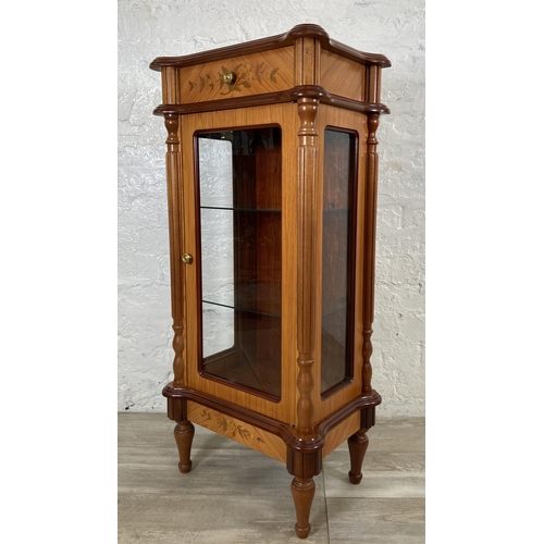 28 - An Italian Le Ore inlaid walnut effect and gilt metal chiming table clock and display cabinet - cloc... 