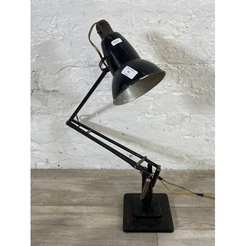 43 - A mid 20th century Herbert Terry & Sons Ltd Anglepoise two step desk lamp - approx. 80cm high