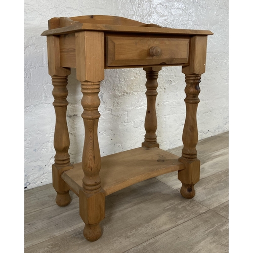 69 - A Victorian style pine two tier side table - approx. 81cm high x 60cm wide x 36cm deep