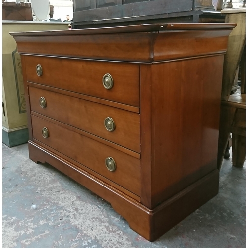 193 - A cherry wood chest of drawers - approx. 84cm high x 118cm wide x 55cm deep