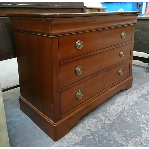 193 - A cherry wood chest of drawers - approx. 84cm high x 118cm wide x 55cm deep