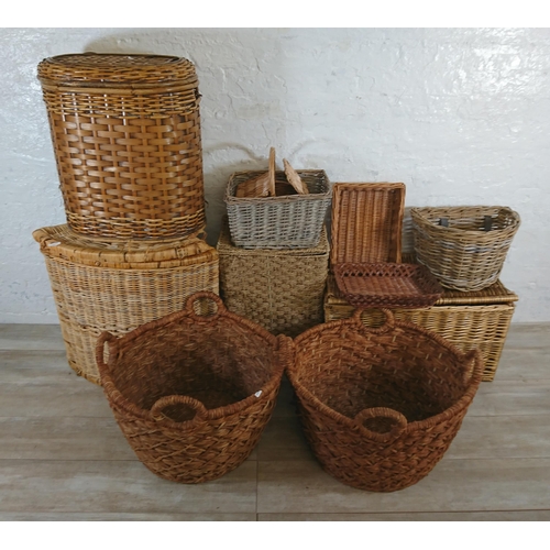 224 - Eleven various wicker baskets