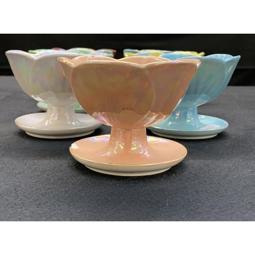 365 - Seven Beswick lustre sundae dishes - approx. 10cm diameter