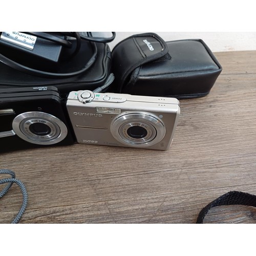 657 - A collection of Olympus compact digital cameras to include µ[mju:] 700 all-weather 7.1mp, µ[mju:] 30... 