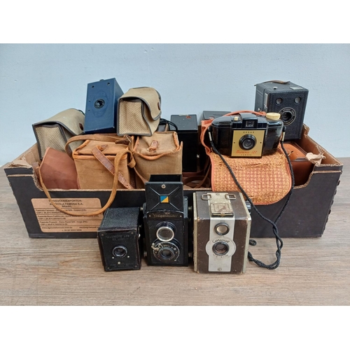 682 - A collection of box cameras and pseudo TLRs to include Voigtländer Brilliant, Kodak 'Hawkeye' Ace De... 