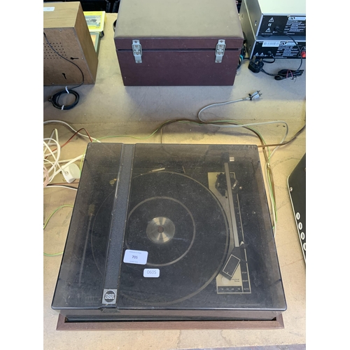 760 - A BSR McDonald MP60 four-speed turntable