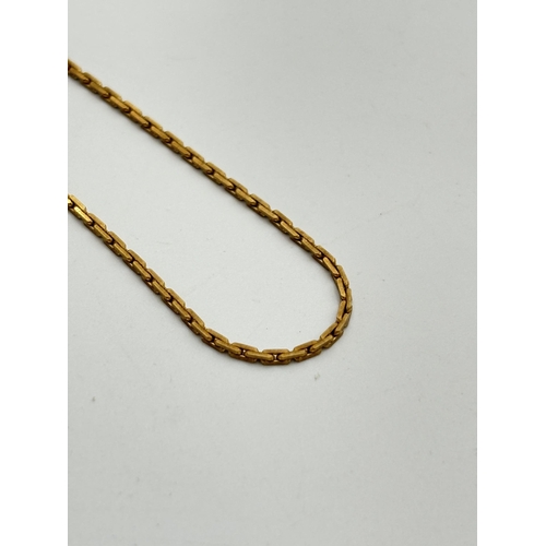 2197 - A hallmarked 9ct gold chain bracelet - approx. gross weight 1.7g