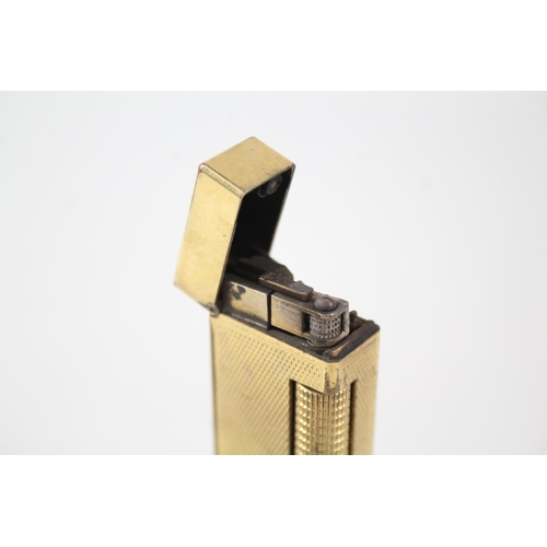 2388 - A vintage Dunhill Rollagas cigarette lighter