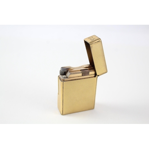 2389 - A vintage St. Dupont Paris gold plated cigarette lighter