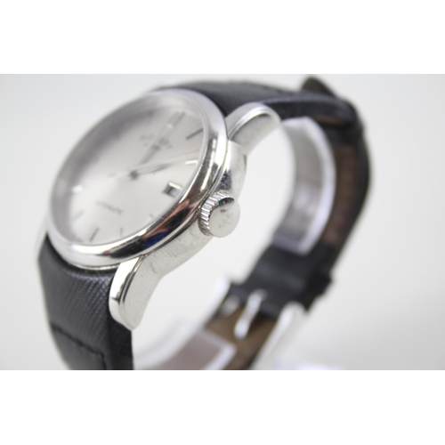 2262 - A Rotary automatic men's wristwatch