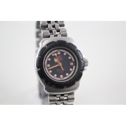 2263 - A Tag Heuer Professional quartz lady's wristwatch