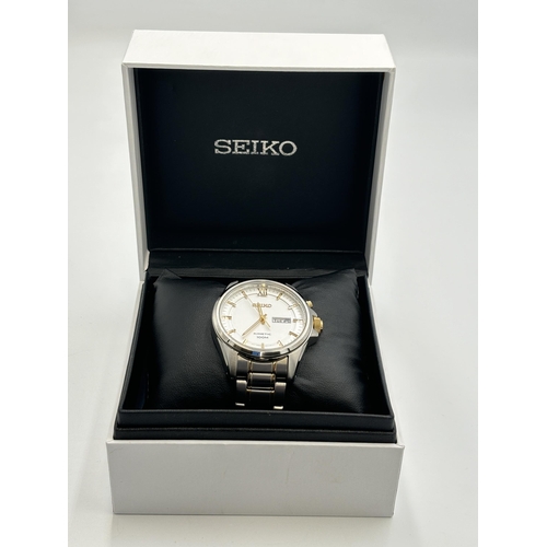 2294E - A boxed Seiko Kinetic 100M men's wristwatch - ref no. 5M83-0AC0