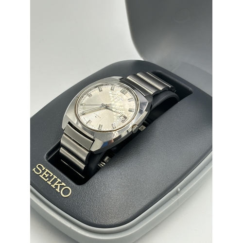 2294F - A boxed Seiko automatic men's wristwatch - ref no. 7005-8042