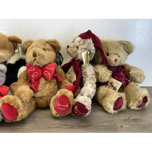 429 - A collection of soft toy bears to include Harrods 1999 Christmas Bear, Harrods 1996 Christmas Bear, ... 