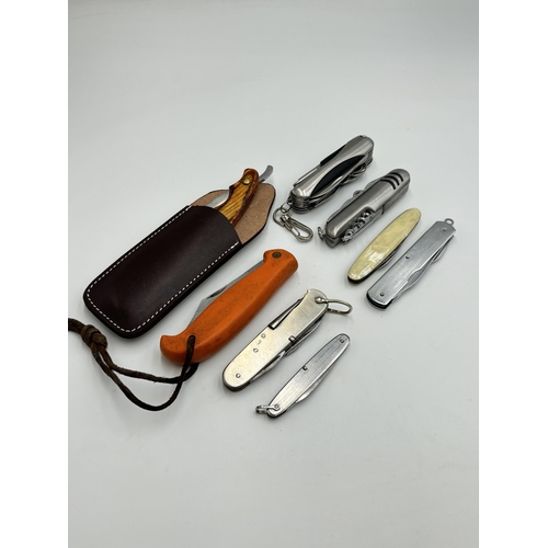 2401 - Eight pocket knives to include leather cased cut throat razor, G. Ibberson of Sheffield folding knif... 