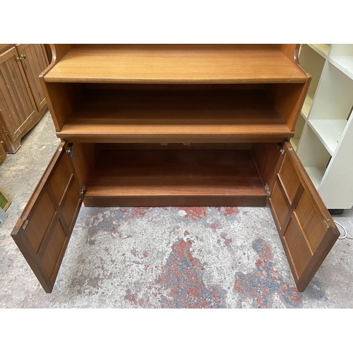 26 - A Nathan Squares teak wall unit/bookcase - approx. 193cm high x 102cm wide x 45cm deep