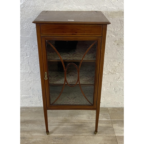 115 - An Edwardian inlaid mahogany display cabinet - approx. 99cm high x 49cm wide x 41cm deep