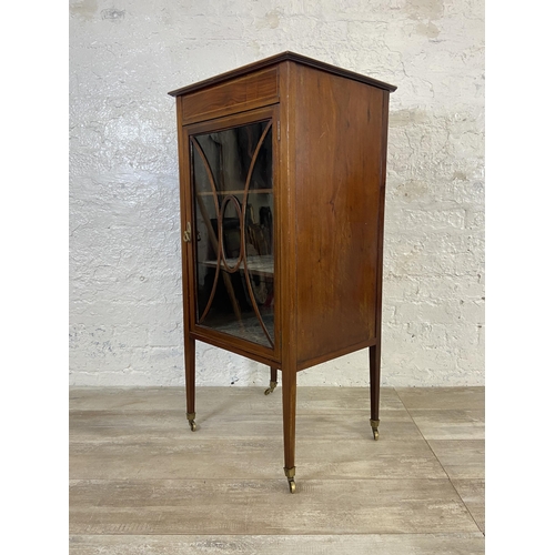 115 - An Edwardian inlaid mahogany display cabinet - approx. 99cm high x 49cm wide x 41cm deep