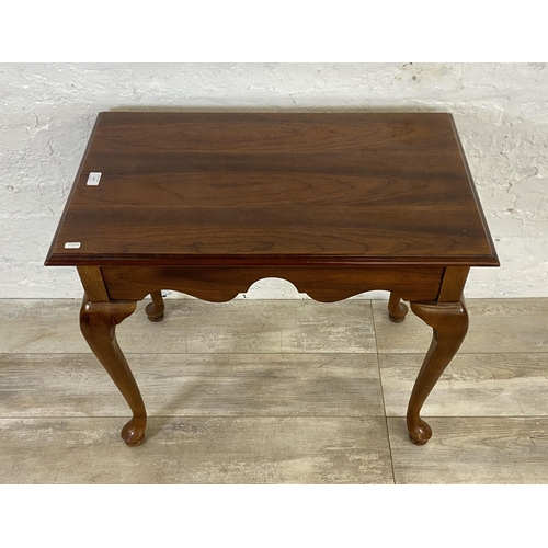 116 - A Georgian style cherry wood occasional table with two pull out trays - approx. 66cm high x 47cm wid... 