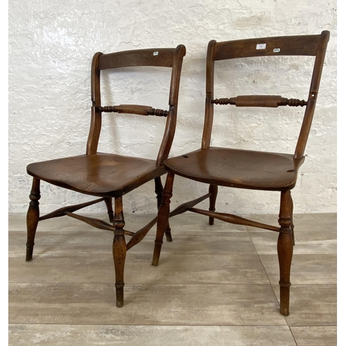 125 - A pair of Victorian elm and beech farmhouse dining chairs