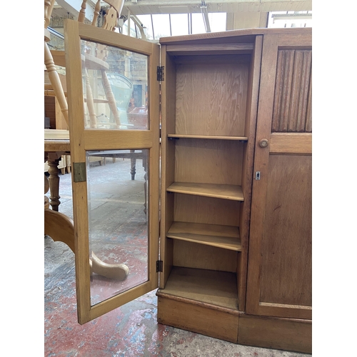 147 - A mid 20th century Bowman Bros Ltd of Camden Town London carved oak linenfold bookcase - approx. 117... 