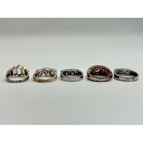 2226 - Five .925 silver multi-gemstone set dress rings - approx. gross weight 26.6g