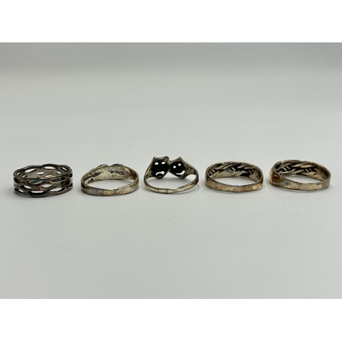 2227 - Five .925 silver dress rings - approx. gross weight 13.2g