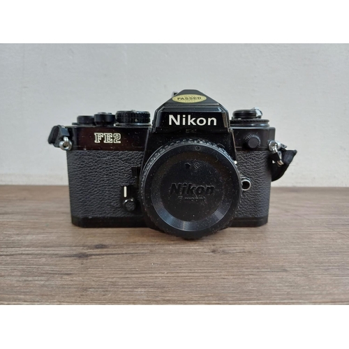 746 - A Nikon FE2 35mm SLR camera body