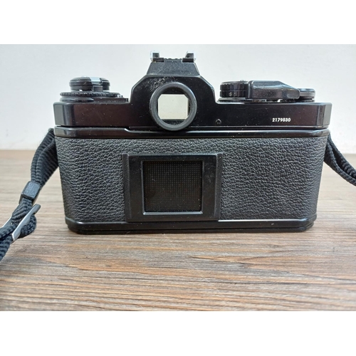 746 - A Nikon FE2 35mm SLR camera body