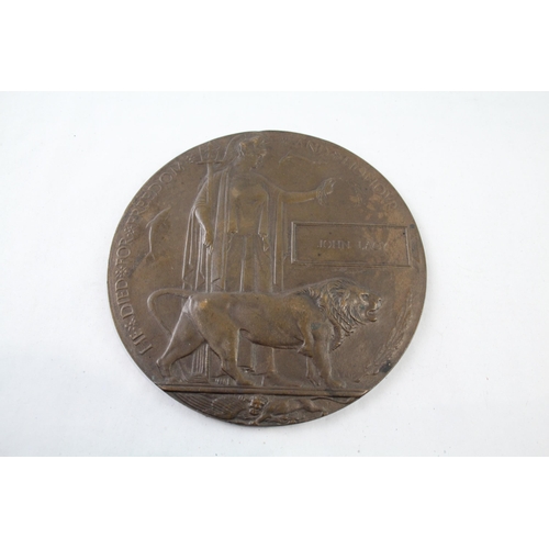 2422 - A WWI bronze memorial plaque presented to John Lacy