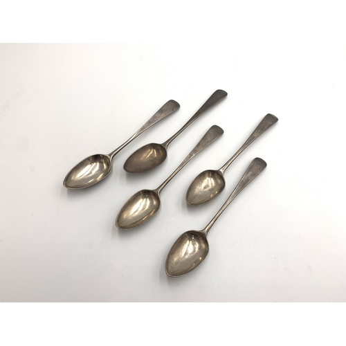 2388 - Five George III Thomas Wallis II hallmarked London silver teaspoons, dated 1788 - approx. gross weig... 