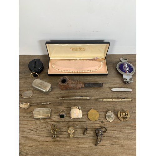 2390 - A collection of items to include silver plated snuff box, Engineer Lensatic compass, carved wooden n... 