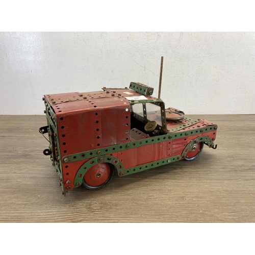 495 - A vintage Meccano clockwork Land Rover